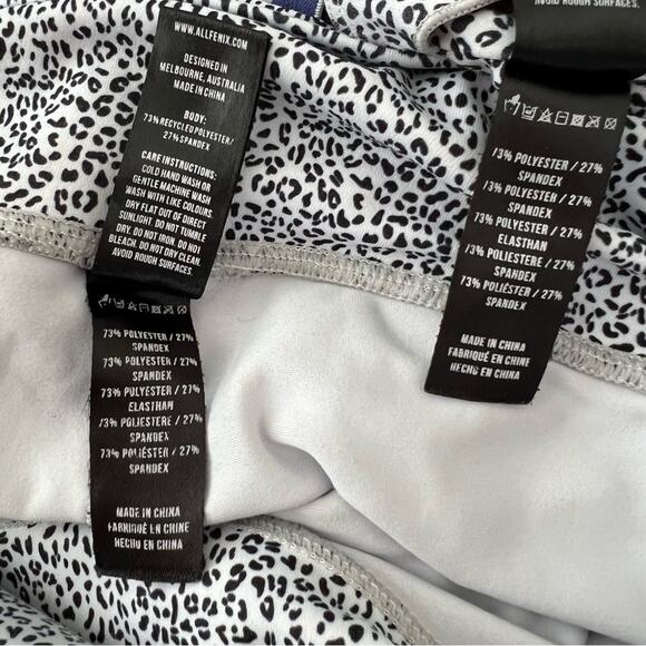 All Fenix Kyla White Leopard Stripe Set Sports Bra Leggings *M top, L bottom* - Picture 11 of 12